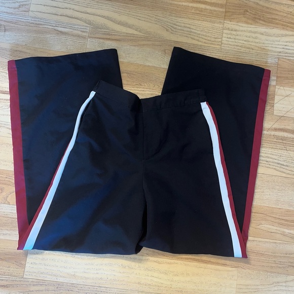 Forever 21 Contemporary Wide Leg pants - Size L - Picture 3 of 3